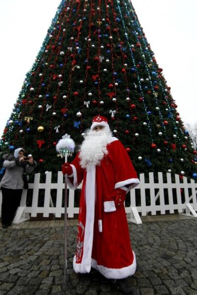 "Дед Мороз вместо честных выборов": фоторепортаж "Нового Калининграда.Ru"